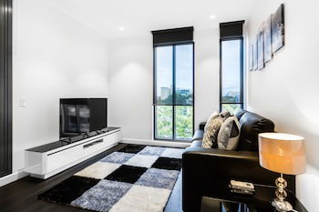 ESTHER, 2BDR South Yarra Apartment - Holiday Jervis Bay 0