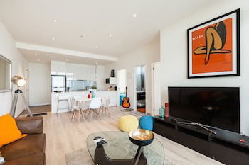 LENA, 2BDR Southbank Apartment - Holiday Jervis Bay 1