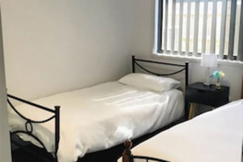 Hervey Bay Holiday Home - Holiday Jervis Bay 2