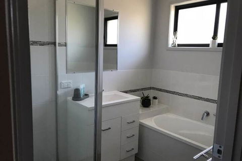 Hervey Bay Holiday Home - Holiday Jervis Bay 4