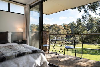Lake Daylesford Lodge 6 - Holiday Jervis Bay 0