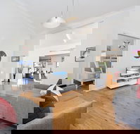 Fingal Beach Shack - Holiday Jervis Bay