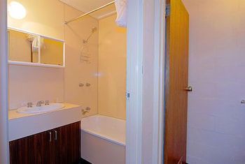 Hotham 1750 11 - Holiday Jervis Bay 6