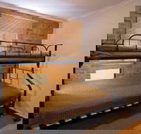 Lawlers 19 - Holiday Jervis Bay