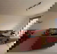 Lawlers 9 - Holiday Jervis Bay