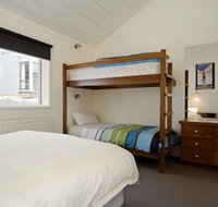Lawlers 6 - Holiday Jervis Bay