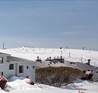 Lawlers 28 - Holiday Jervis Bay