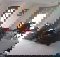 Parklake Holiday Units - Holiday Jervis Bay