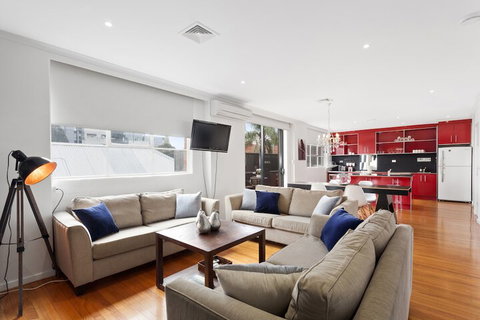 A PERFECT STAY - Manallack Apartments - Holiday Jervis Bay 6