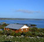 Pelican Lagoon Cabin - Holiday Jervis Bay