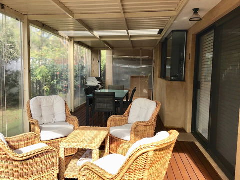 Hakea Haven - Dunsborough - Holiday Jervis Bay 0