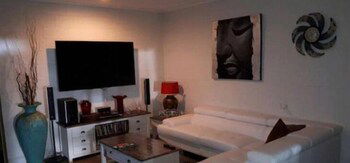 La Casa De Playa - Holiday Jervis Bay 4