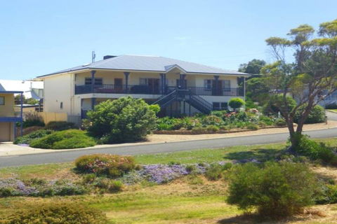 Lavender Hills 12 Bennett Street - Holiday Jervis Bay 4