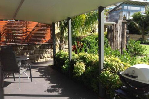 Studio Cabana On Golf In Mollymook - Holiday Jervis Bay 2