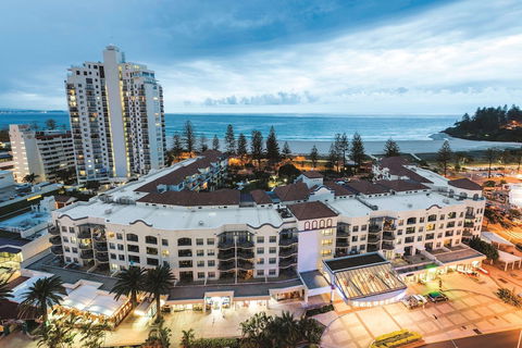 Oaks Gold Coast Calypso Plaza Suites - Holiday Jervis Bay 0