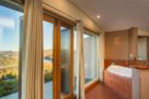 Eagle View Escape - Holiday Jervis Bay 0