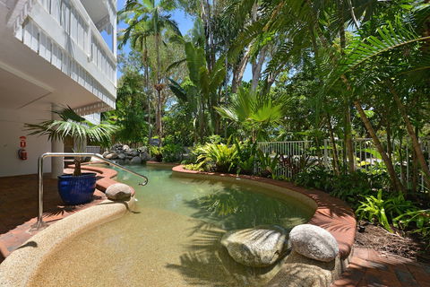 The White House Port Douglas - Holiday Jervis Bay 6