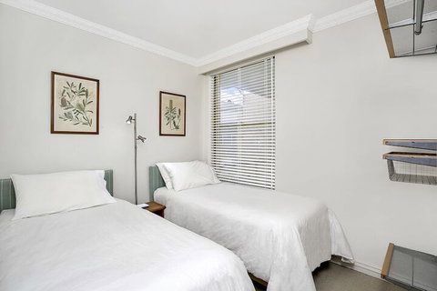 Sunny & Spacious Two Bdr Apt SPF13 - Holiday Jervis Bay 3