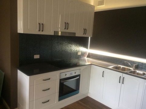 Costa Park Cottage Ena Armidale - Holiday Jervis Bay 4