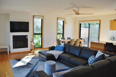 COASTAL BEAUTY On BRUCE - Holiday Jervis Bay 2