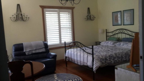 Stringybark Hills Retreat - Holiday Jervis Bay 5