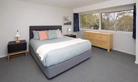 Silvertop Chalet - Holiday Jervis Bay 2