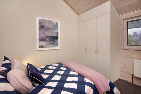 Silvertop Chalet - Holiday Jervis Bay 3
