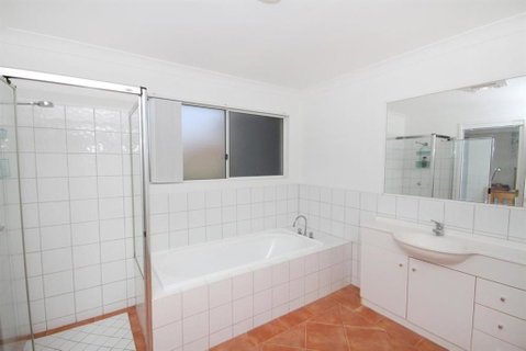 FANTASTIC HOLIDAY UNIT In A PERFECT LOCATION - Holiday Jervis Bay 3