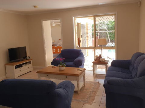 Robyns Nest Hosted Bed & Breakfast - Holiday Jervis Bay 4