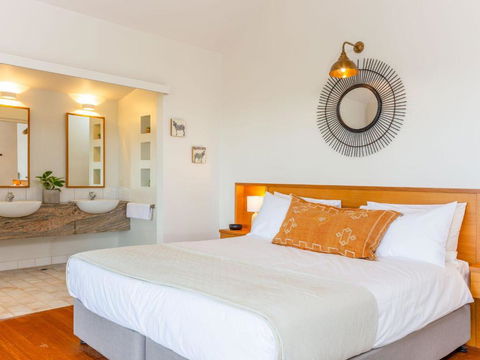 EAST COAST ESCAPES Lighthouse Studio - Holiday Jervis Bay 7
