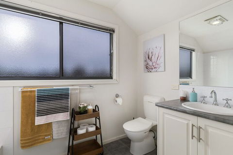 Beached AS Free Wifi Netflix & Foxtel Heated Pool - Holiday Jervis Bay 5