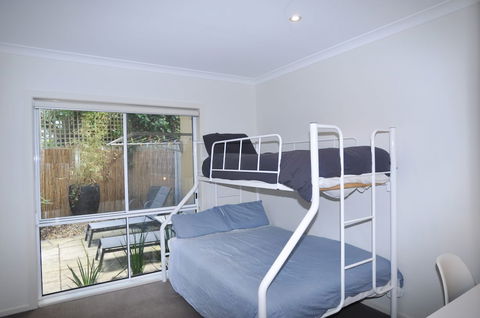 Sandpiper 3 Close TO Beach & Town - Holiday Jervis Bay 4