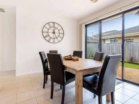 COASTAL HAVEN DROMANA - Holiday Jervis Bay 2