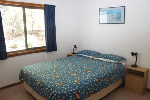 LIZ LAKE - Holiday Jervis Bay 2