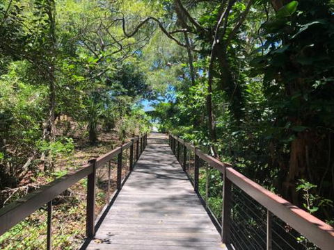 CANOPY HOUSE At PALM COVE - Holiday Jervis Bay 3