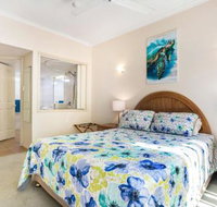A Taste of the Tropics - Holiday Jervis Bay
