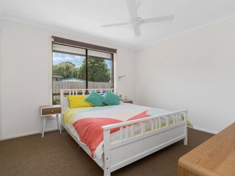 Family Foreshore Favourite - Holiday Jervis Bay 3