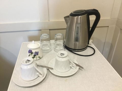 Araluen Historic House Deluxe Room - Holiday Jervis Bay 2