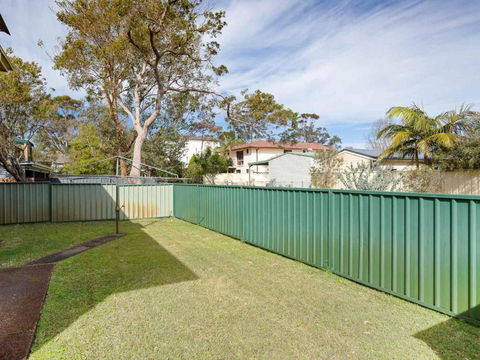 Casa Mia 1 / 8 Catalina Close Between Little Beach & Shoal Bay Beach - Holiday Jervis Bay 3