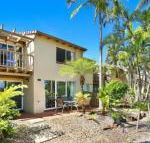 Resort Style The Oasis Resort Villa 7 2 Landsborough Pde - Holiday Jervis Bay