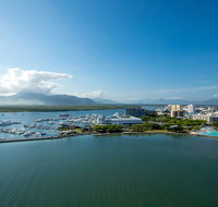 Oaks Cairns Hotel - Holiday Jervis Bay