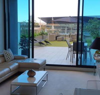 Melbourne Holiday Apartments Flinders Wharf - Holiday Jervis Bay
