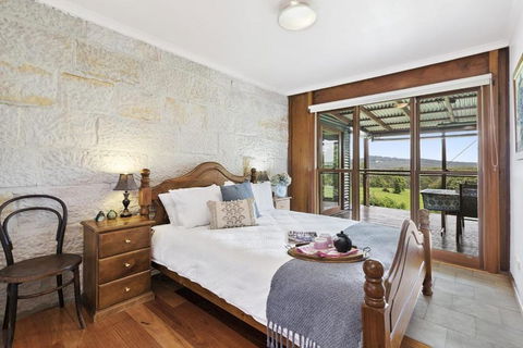 CHRISTOPHERS COTTAGE - Holiday Jervis Bay 2