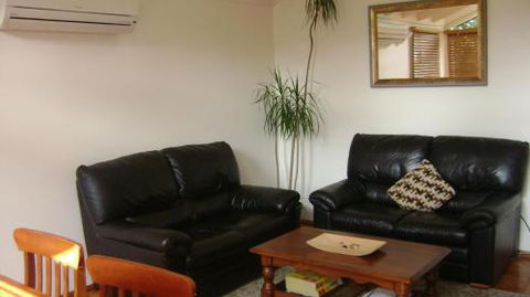 Accommodation Sydney North Forestville 4 Bedroom 2 Bathroom House - Holiday Jervis Bay 1
