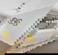 Lake Escape on Pool Avenue - Holiday Jervis Bay