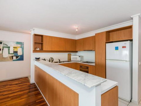 APARTMENT 10 PACIFIC APARTMENTS FREE WIFI! - Holiday Jervis Bay 5