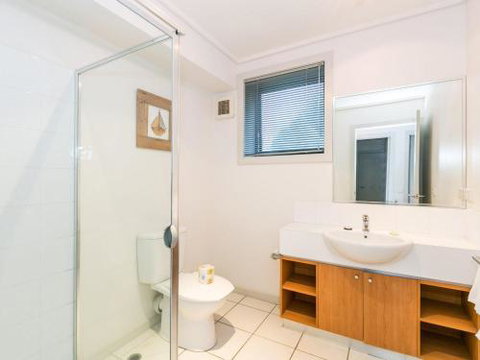 APARTMENT 10 PACIFIC APARTMENTS FREE WIFI! - Holiday Jervis Bay 4