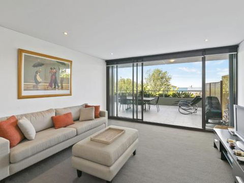LORNE CHALET APARTMENT 36 Central Location - Holiday Jervis Bay 0