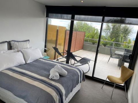 LORNE CHALET APARTMENT 36 Central Location - Holiday Jervis Bay 4