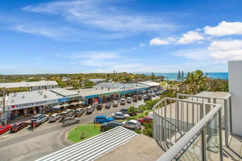 Unit 203 Plantation Rainbow Beach Plantation Resort Top Floor Aircon Free Wi Fi - Holiday Jervis Bay 5
